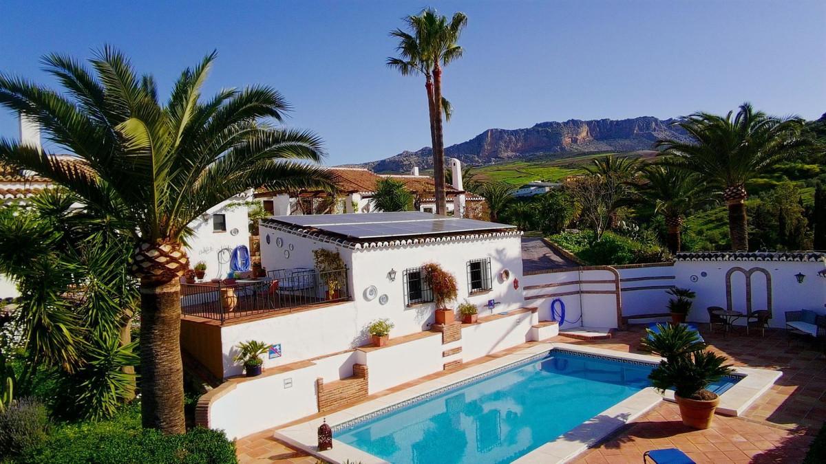 Villa Finca in Villanueva De La Concepcion