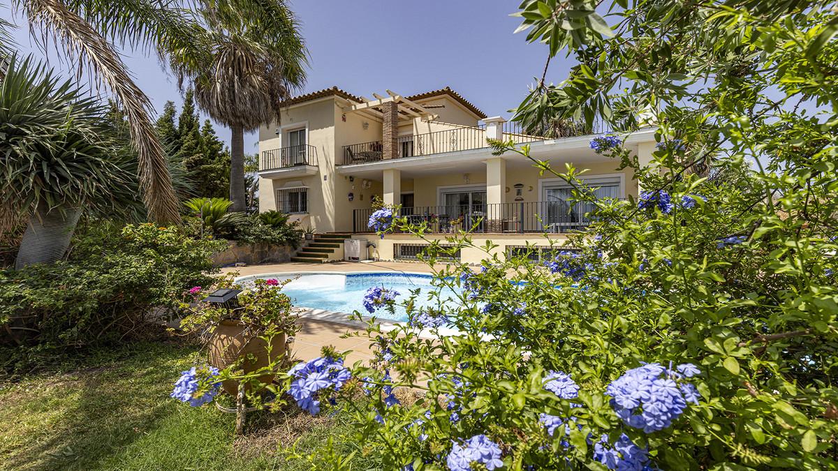 Villa Detached in Casares