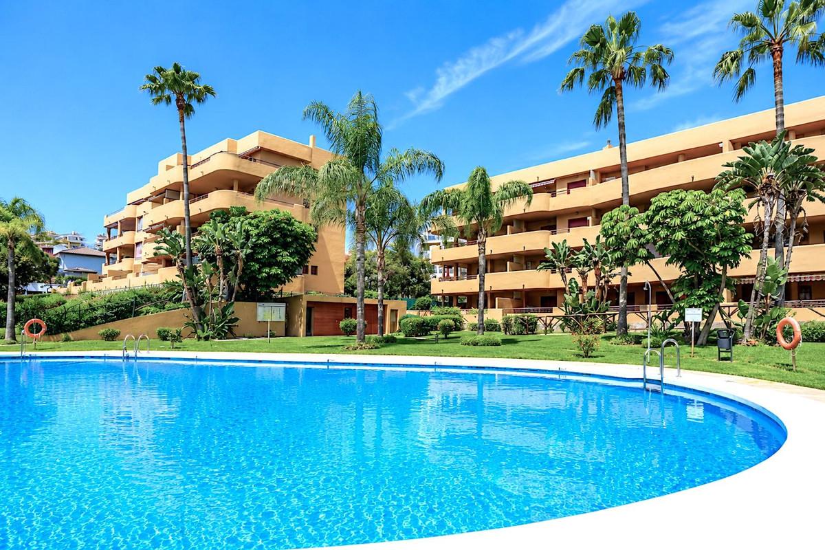 Apartment Middle Floor in La Cala de Mijas