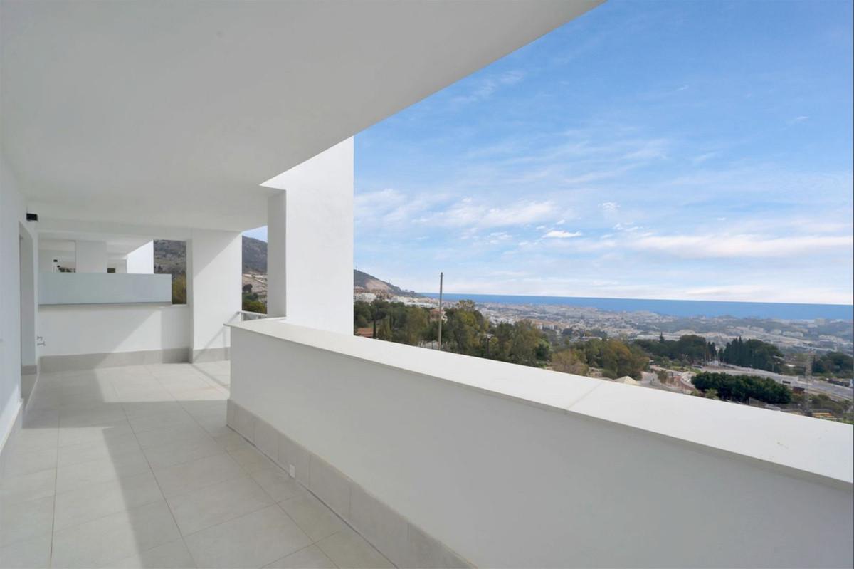 Apartment Middle Floor in Benalmadena