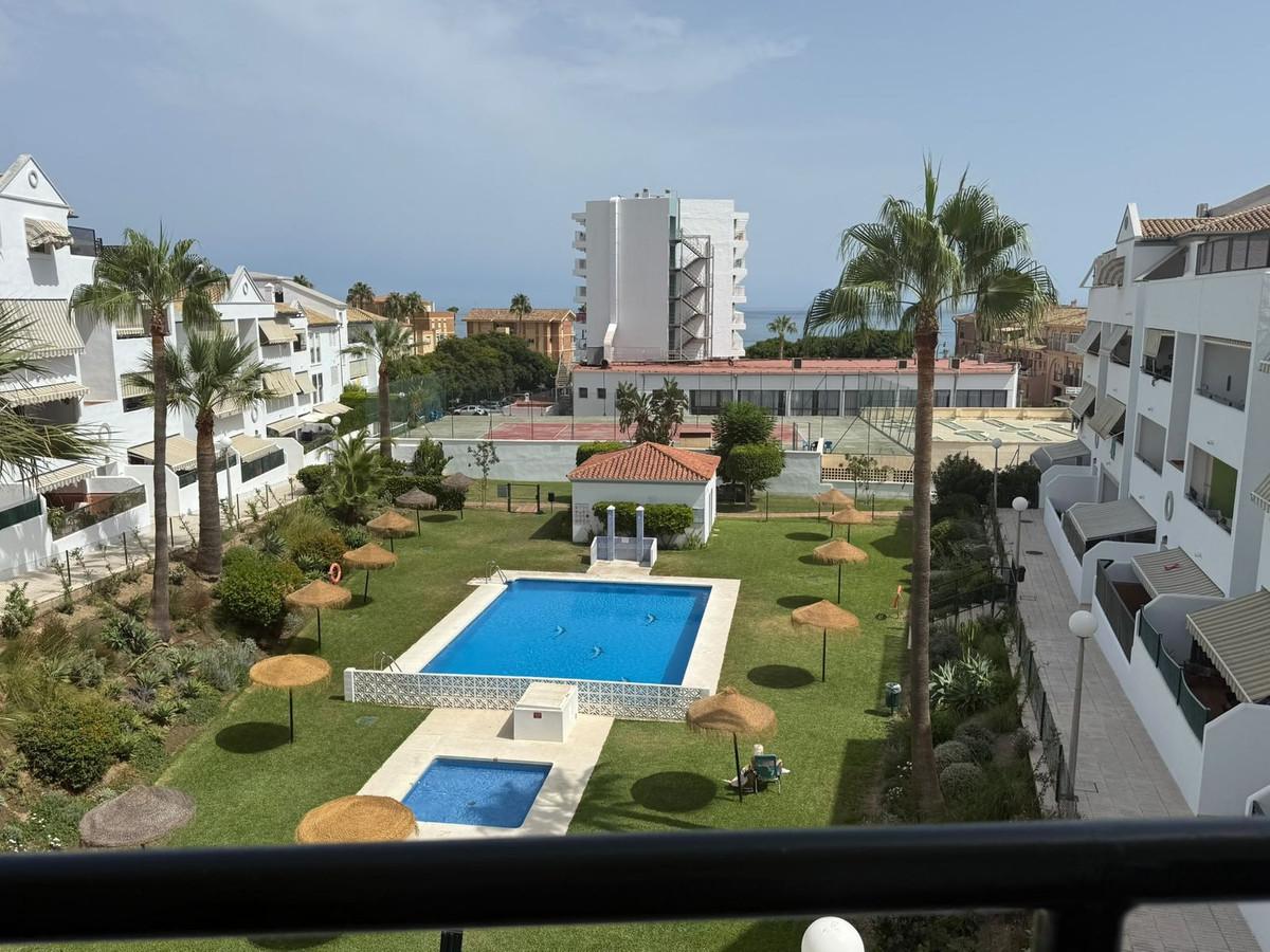 Apartment Middle Floor in Benalmadena