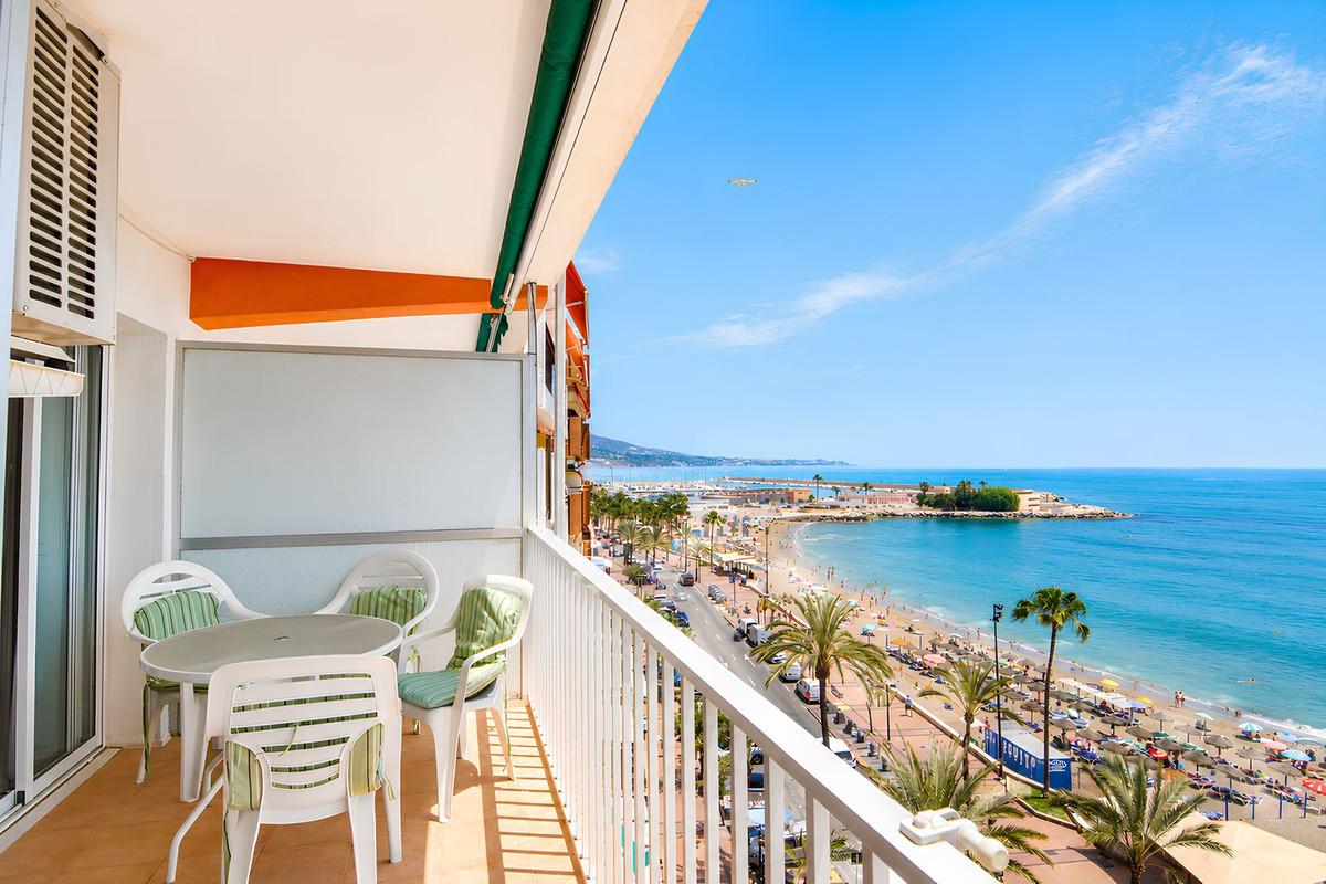 Apartment Penthouse in Fuengirola