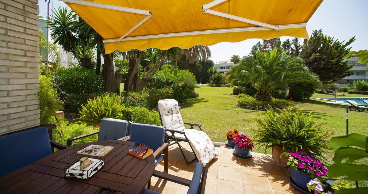 Apartment Ground Floor in Nueva Andaluc&iacute;a