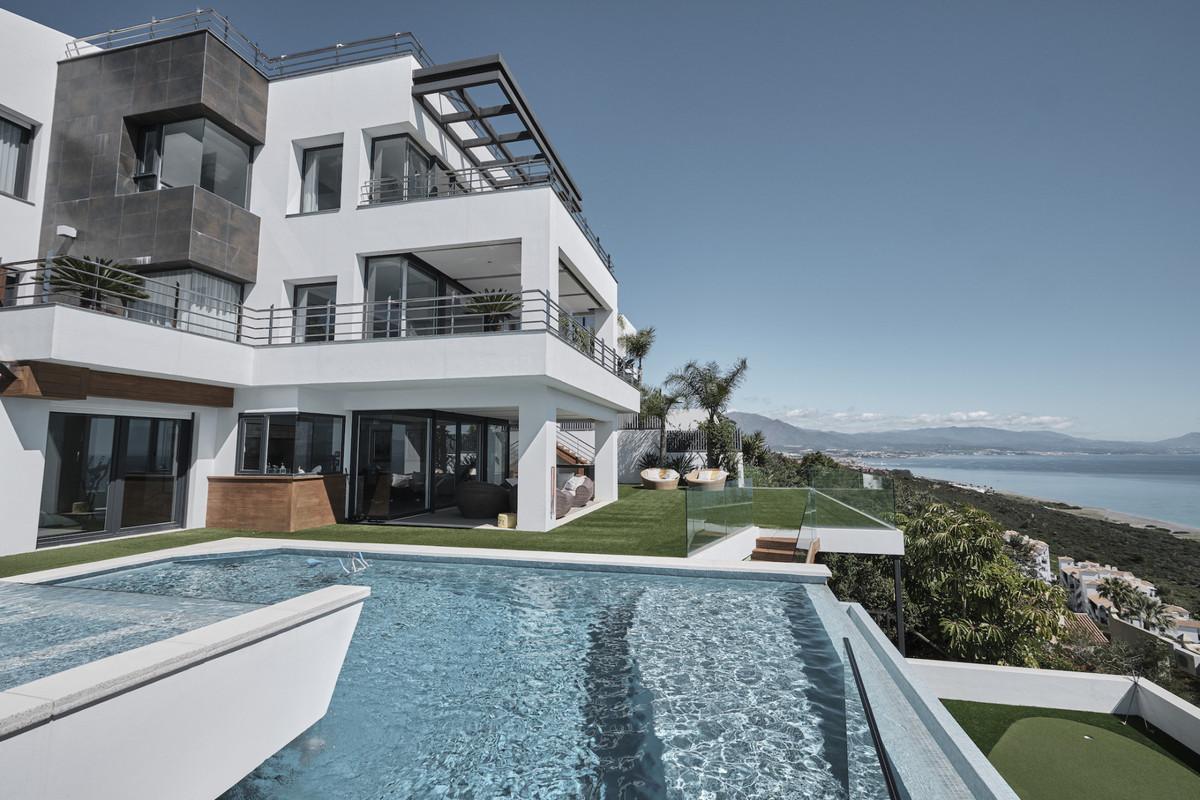 Villa Detached in Manilva