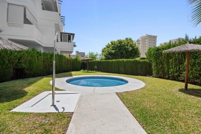 R5427058, Apartment Ground Floor in Estepona