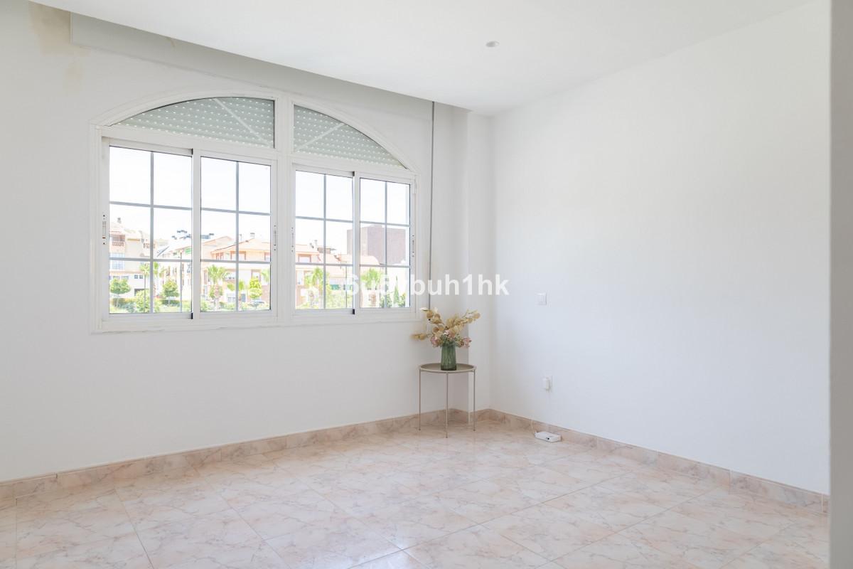Apartment Middle Floor in Alhaur&iacute;n de la Torre