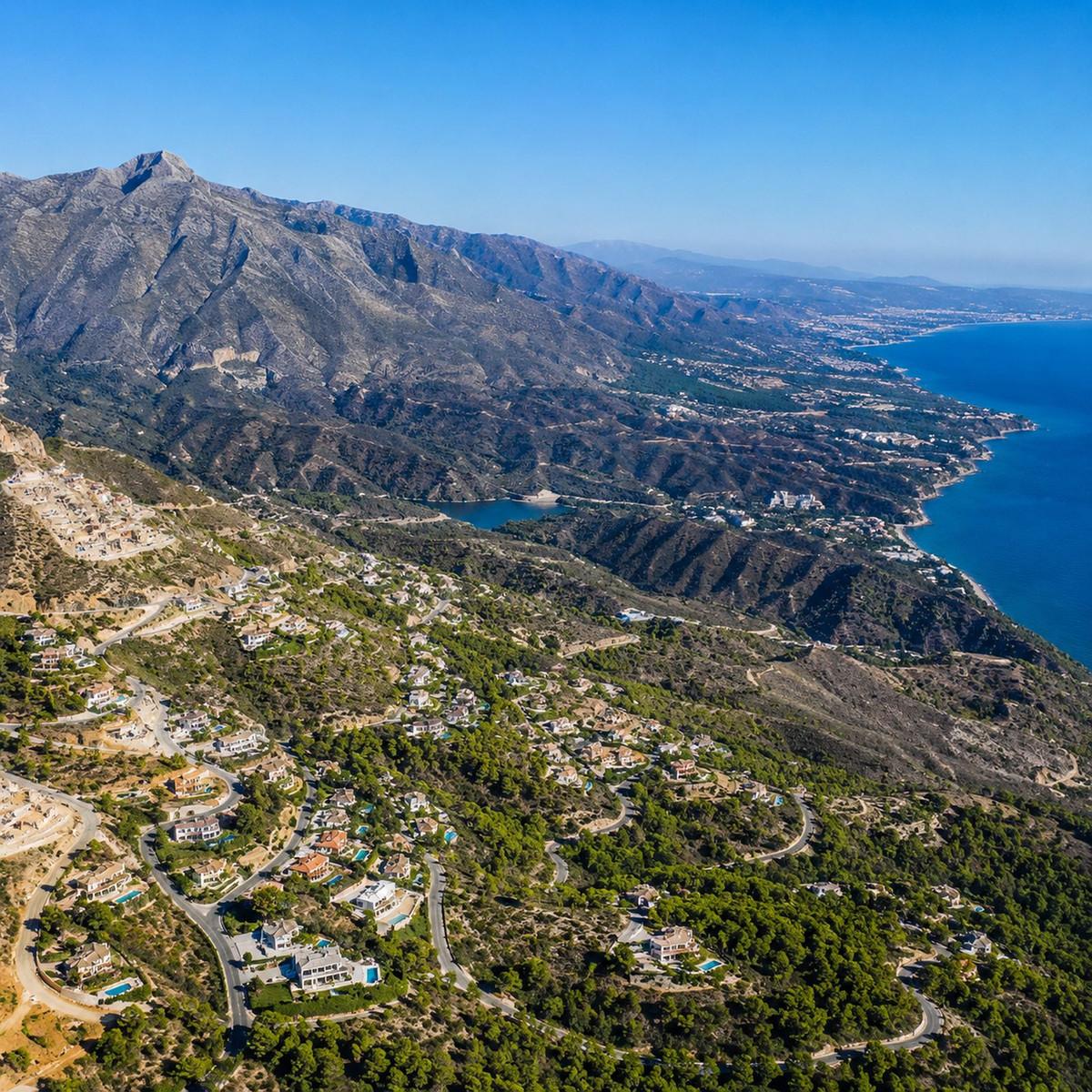 Plot Residential in Sierra Blanca