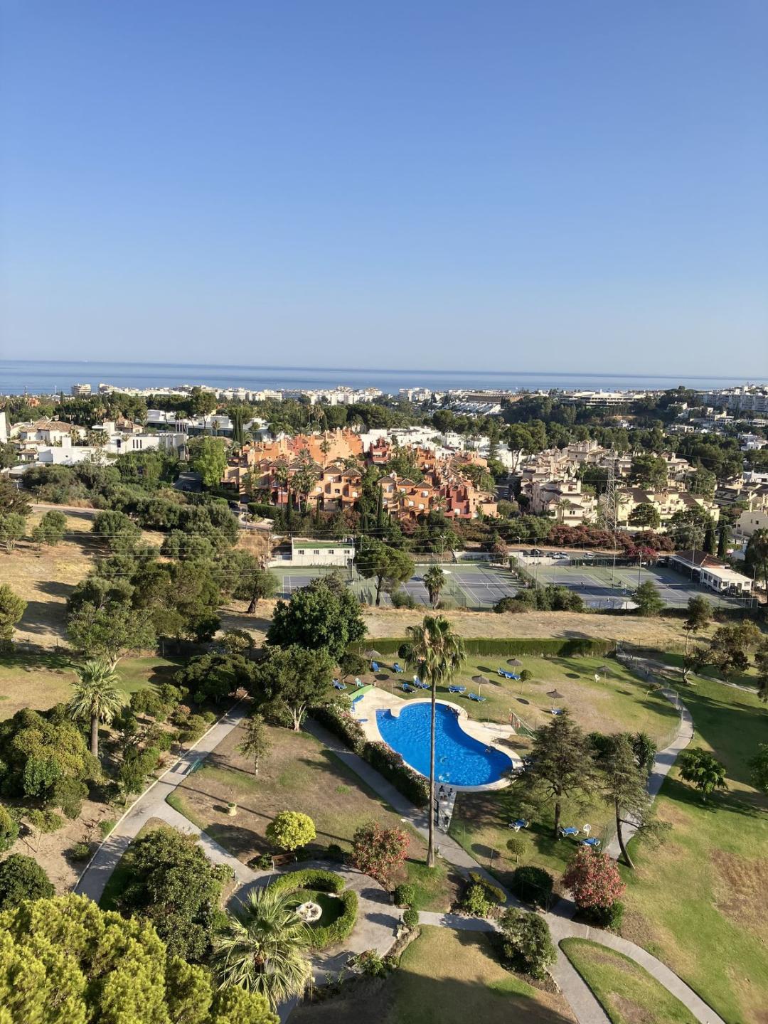 Studio Penthouse in Aloha