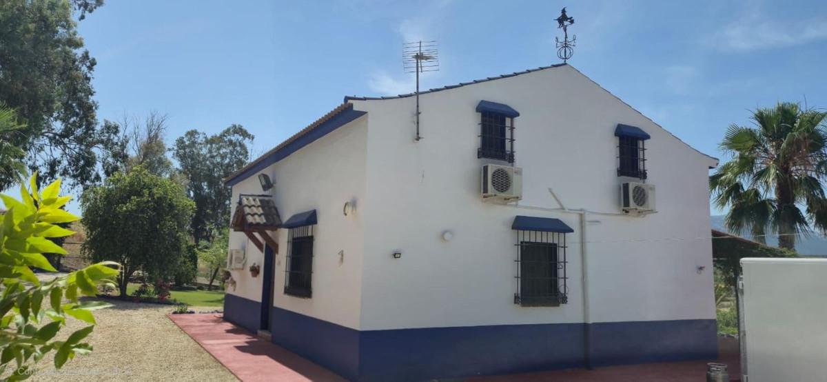 Villa Finca in C&aacute;rtama