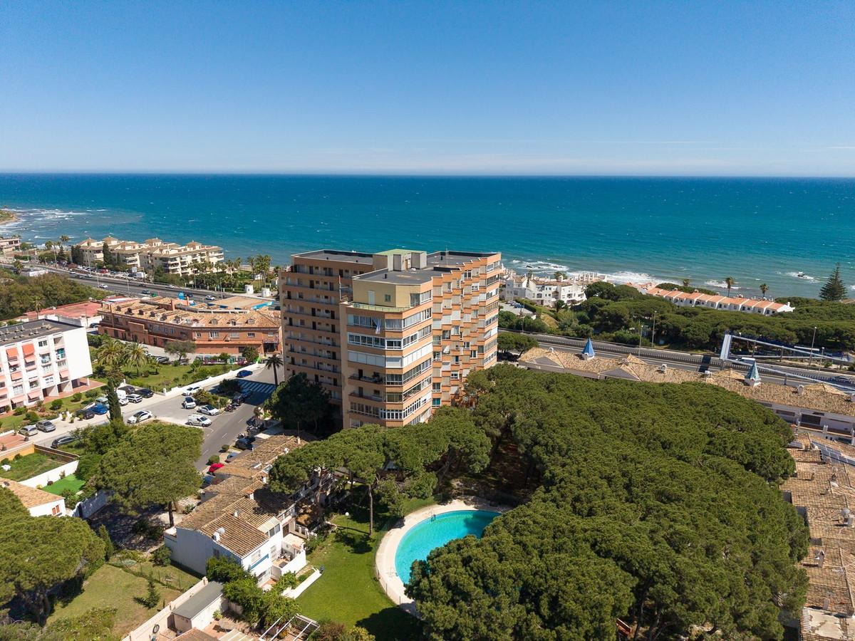 Apartment Middle Floor in Calypso