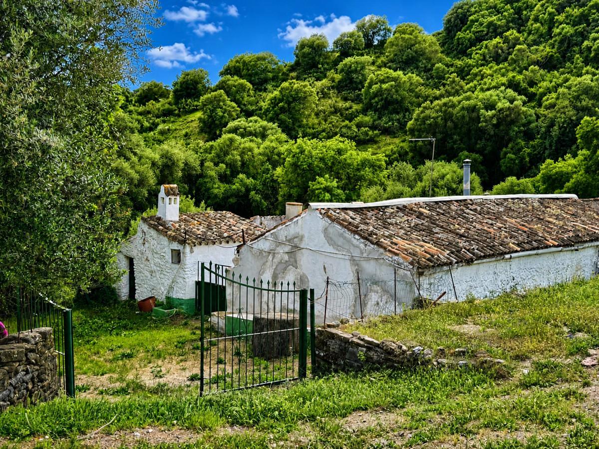 Commercial Farm in Gauc&iacute;n