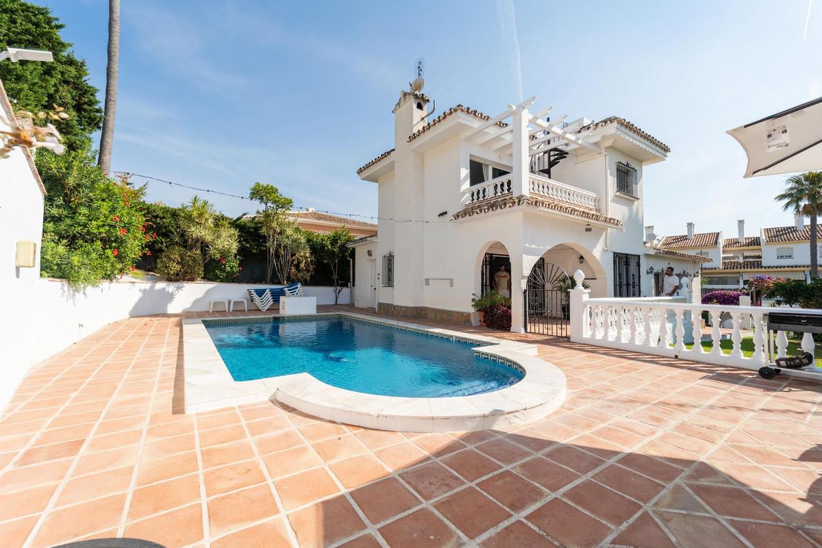 Villa Detached in Calahonda