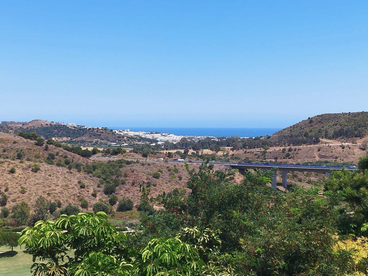 Apartment Middle Floor in Calanova Golf