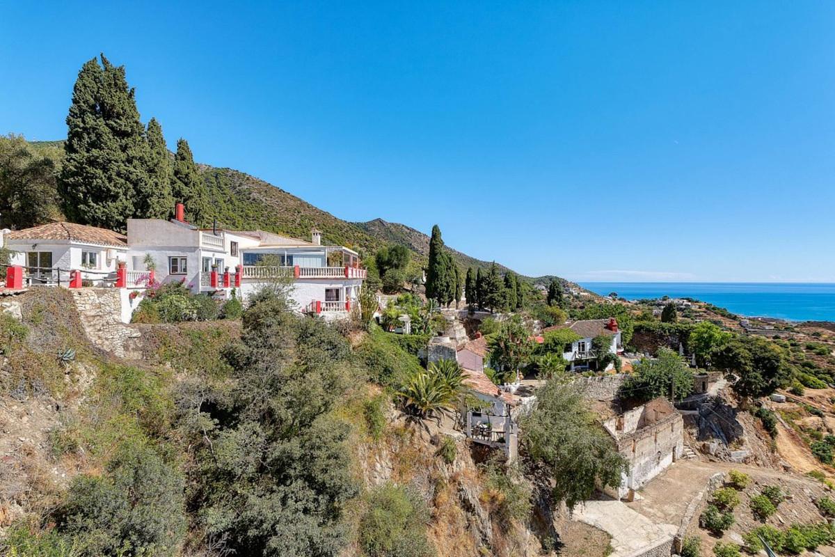 Commercial in Mijas