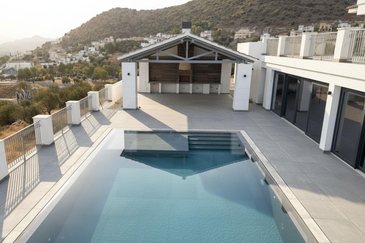 Villa Detached in Co&iacute;n