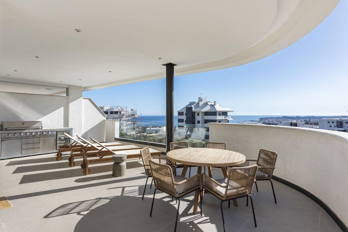 Apartment Middle Floor in Higueron