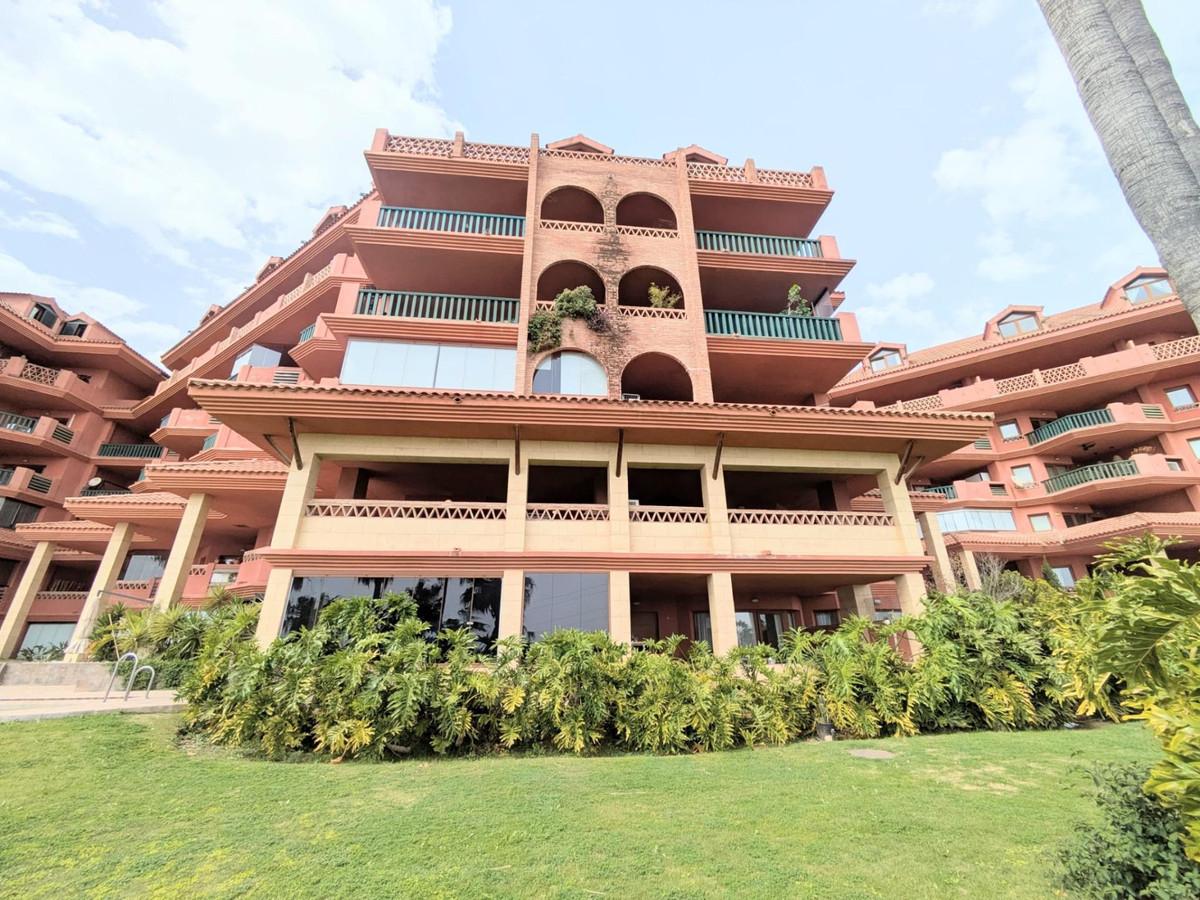 Apartment Middle Floor in Benalmadena
