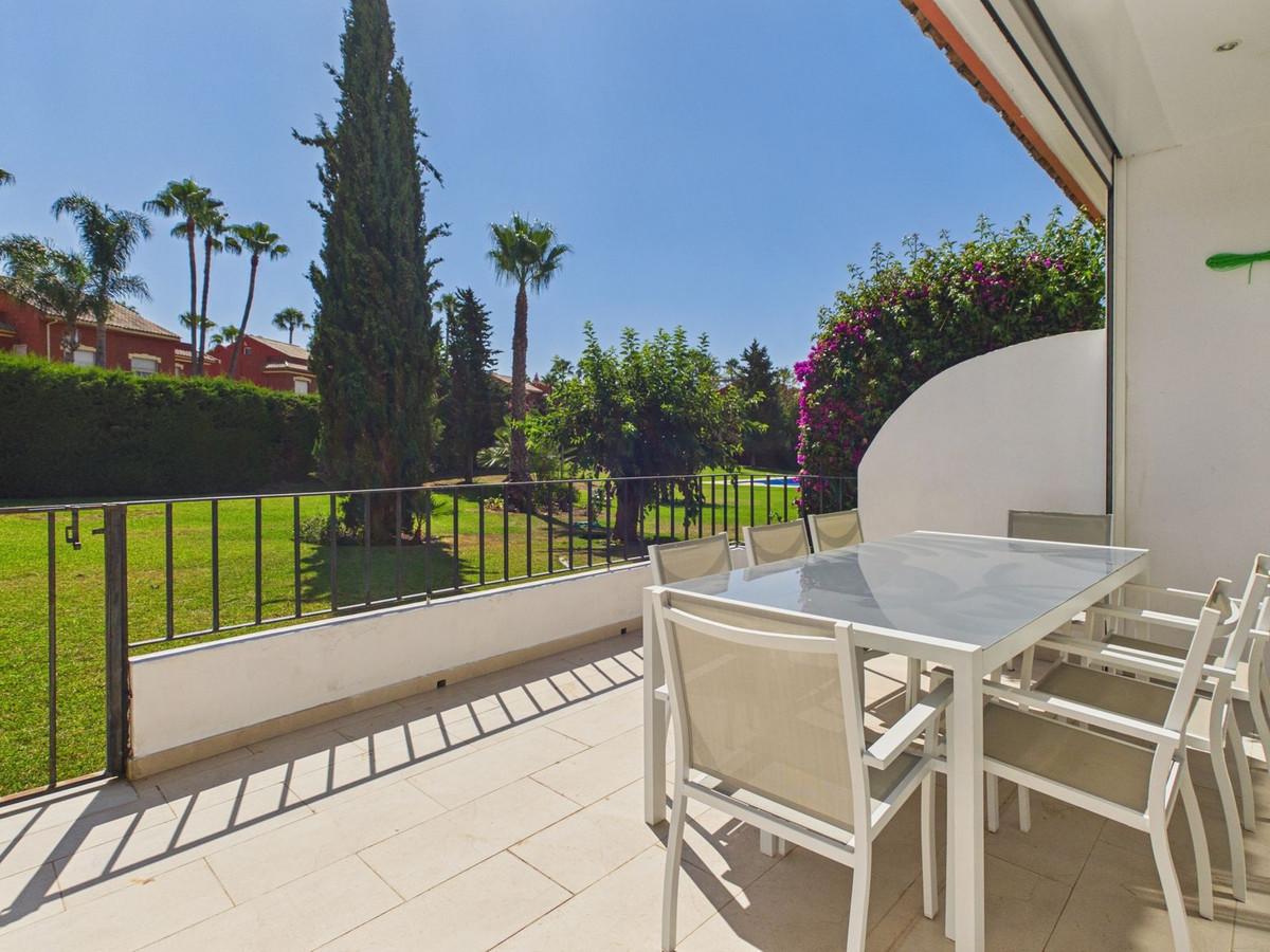 Apartment Ground Floor in Estepona