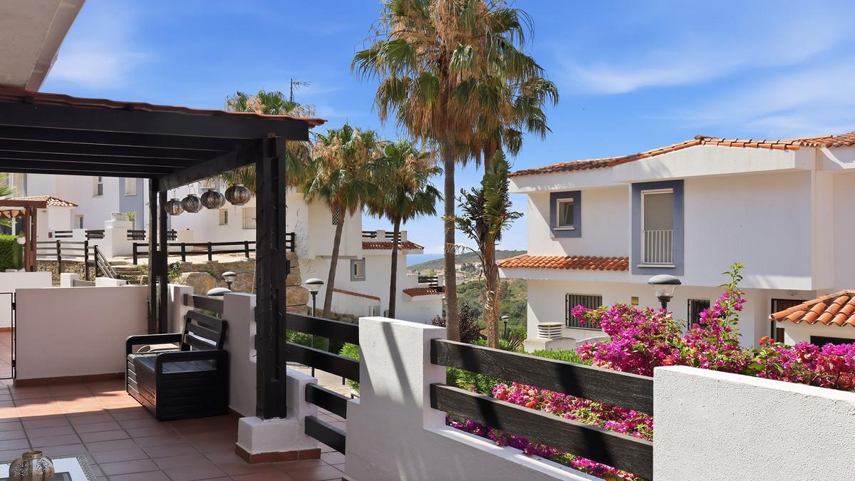 Apartment Middle Floor in Manilva