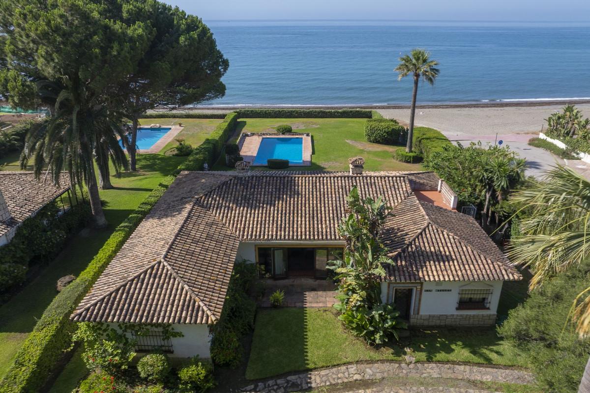 Villa Detached in Costalita