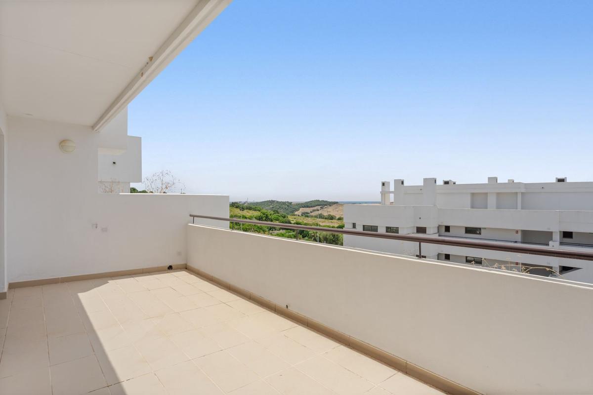 Apartment Middle Floor in Estepona