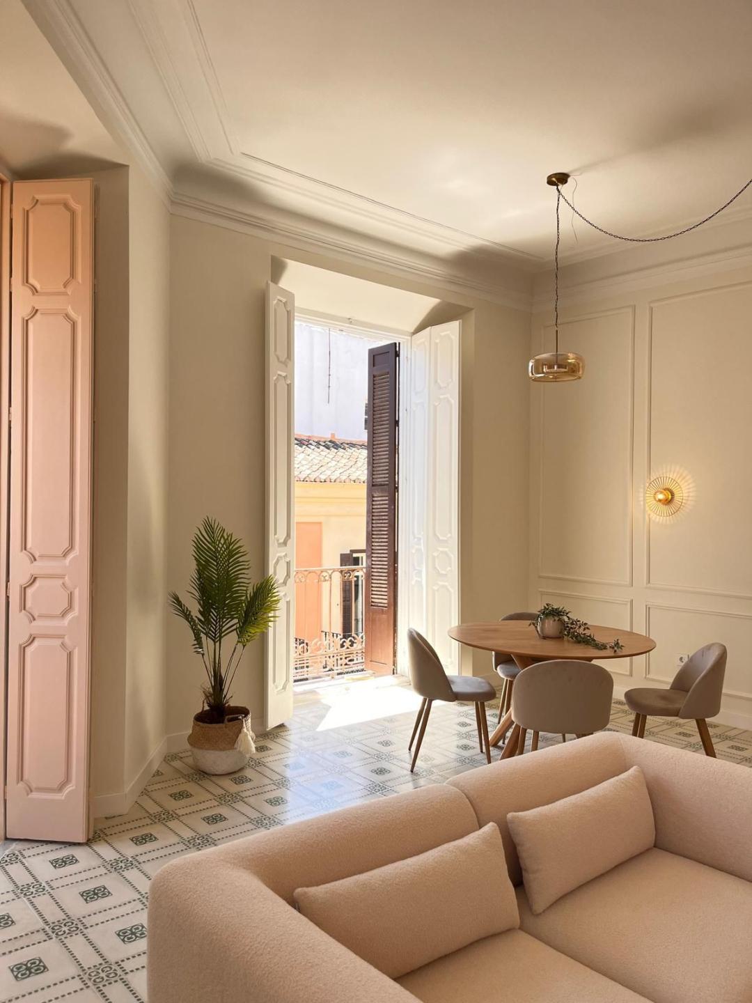 Apartment Middle Floor in M&aacute;laga