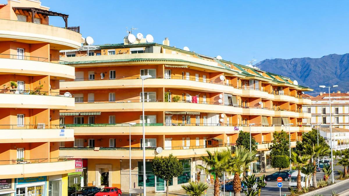 Apartment Middle Floor in San Luis de Sabinillas