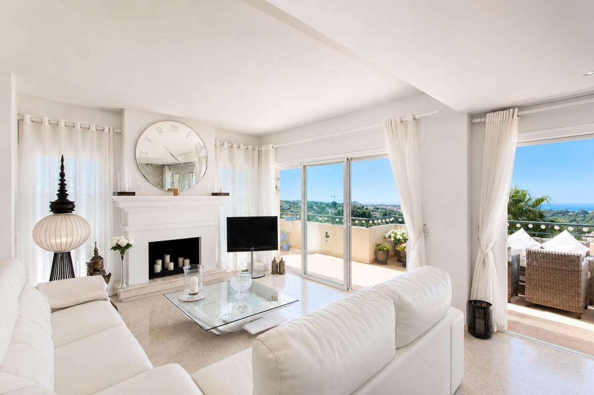 Apartment Penthouse Duplex in Elviria