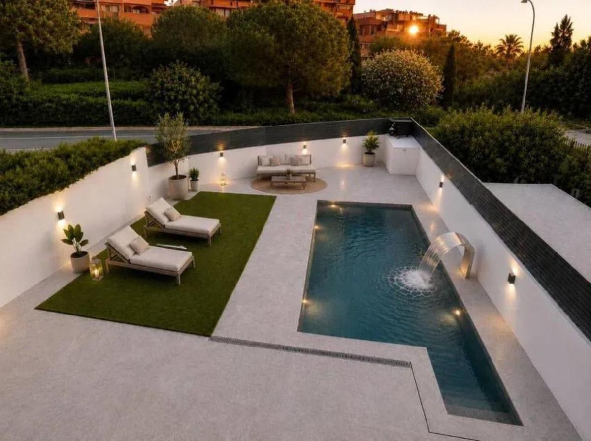 Villa Detached in Marbella