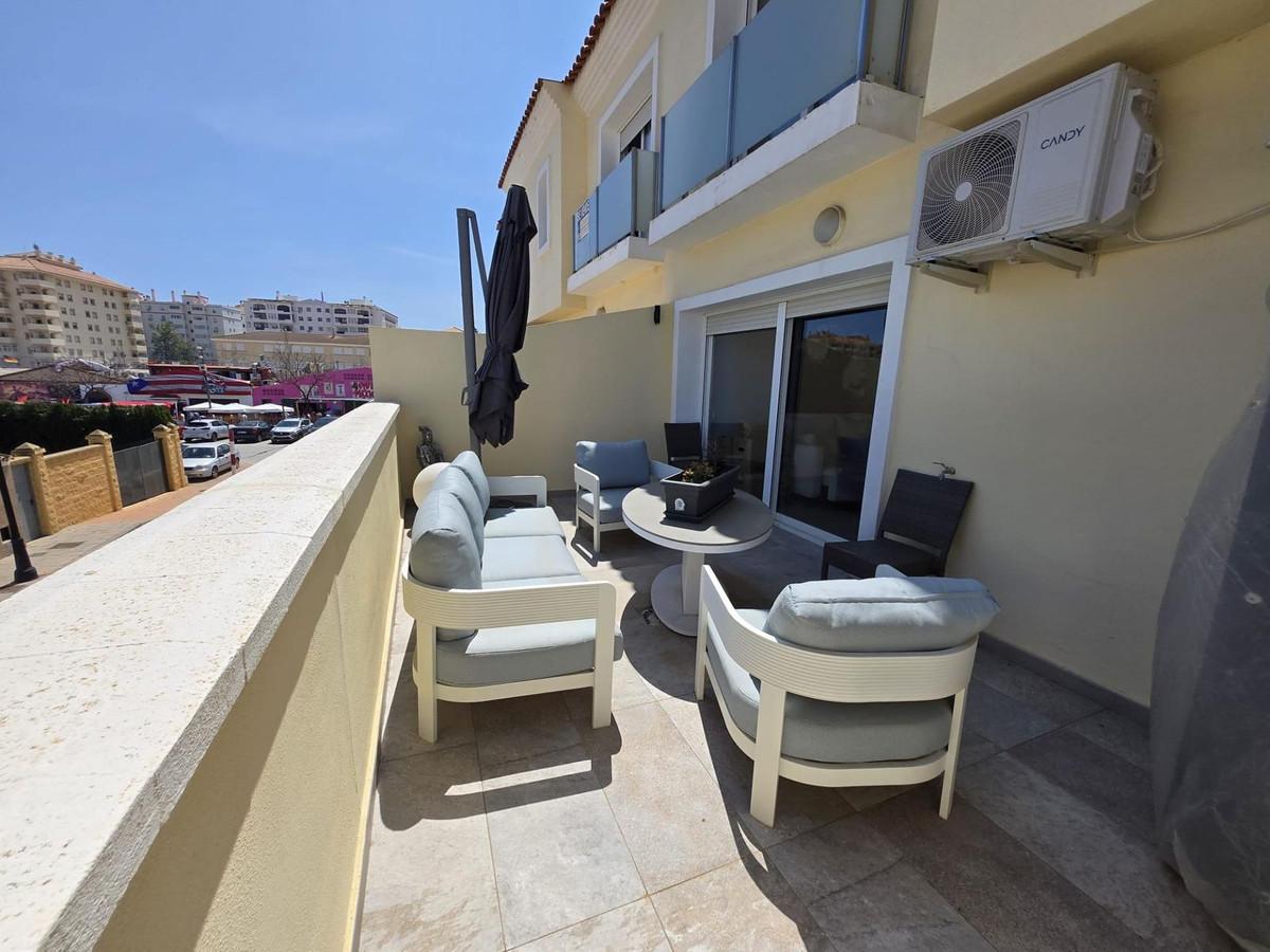 Townhouse Terraced in Los Boliches