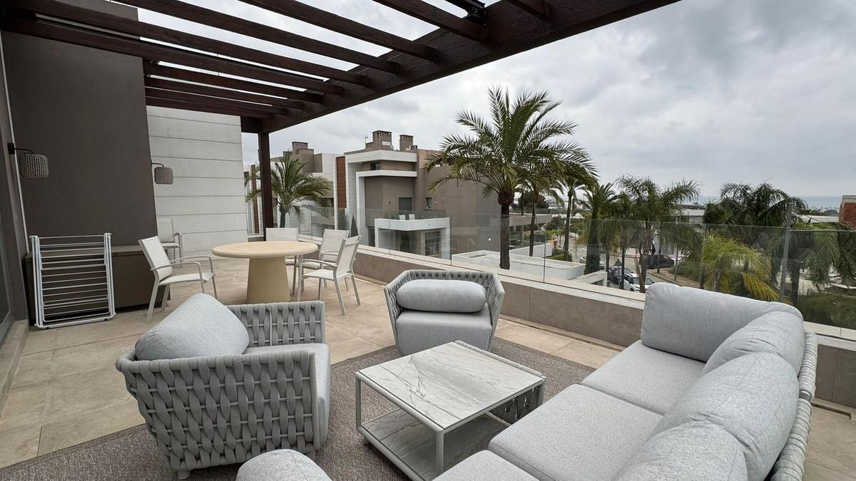 Apartment Penthouse in Cancelada