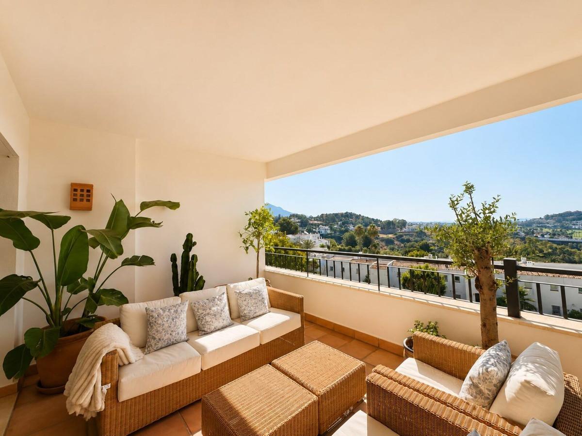 Apartment Middle Floor in La Quinta