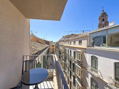 R5439652, Apartment Middle Floor in Centro Hist&oacute;rico