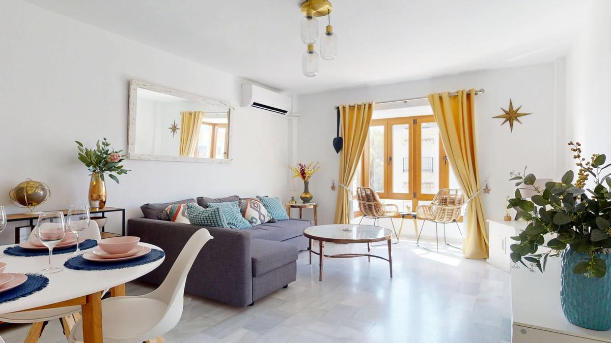 Apartment Middle Floor in Mijas