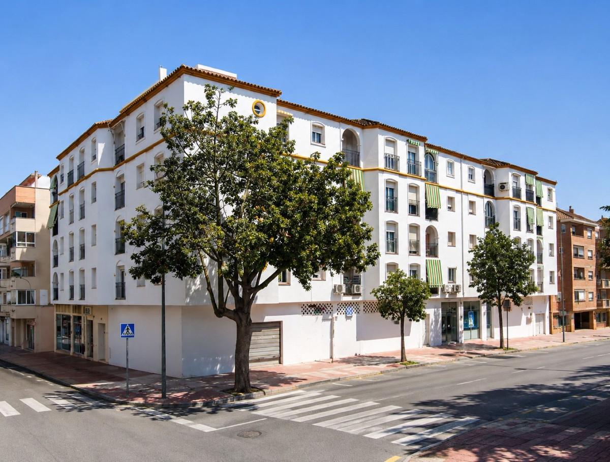 Apartment Penthouse in Estepona