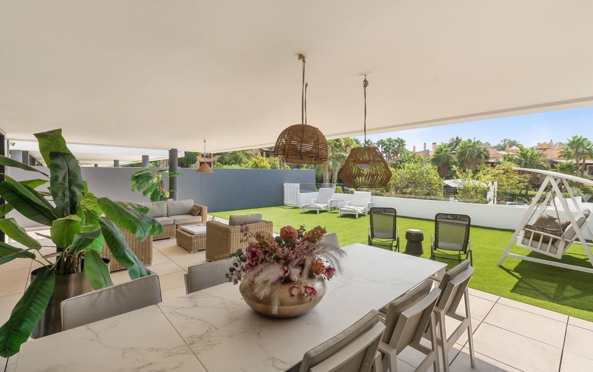 Apartment Ground Floor in Estepona