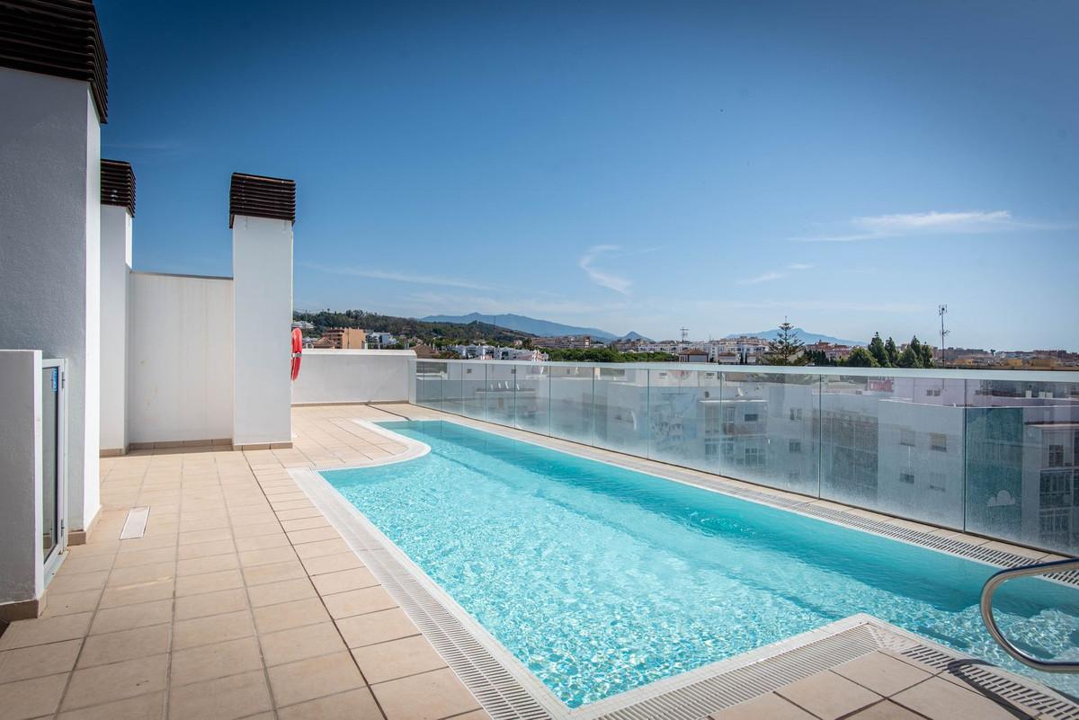 Apartment Middle Floor in Estepona