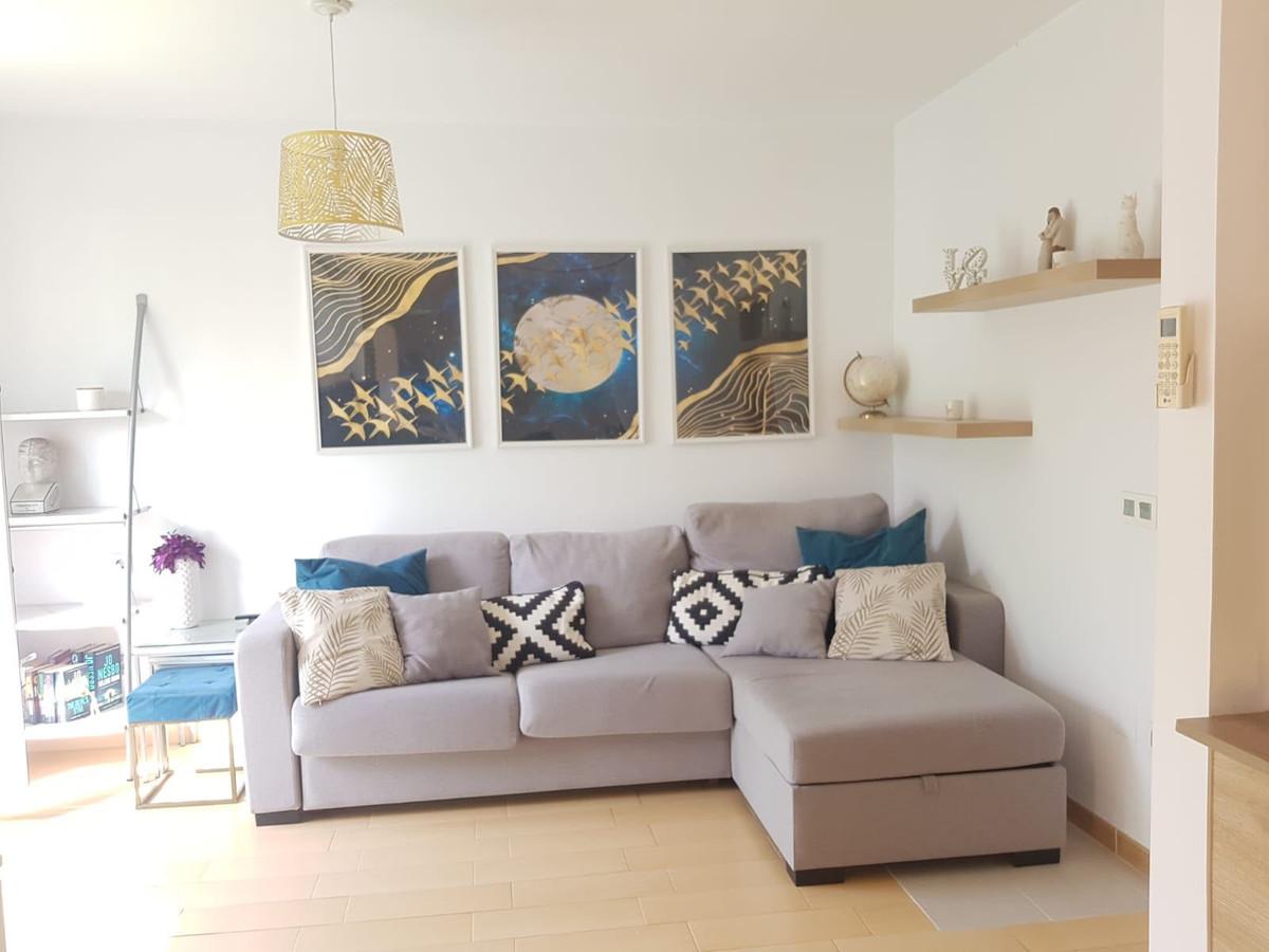 Apartment Middle Floor in Torreblanca