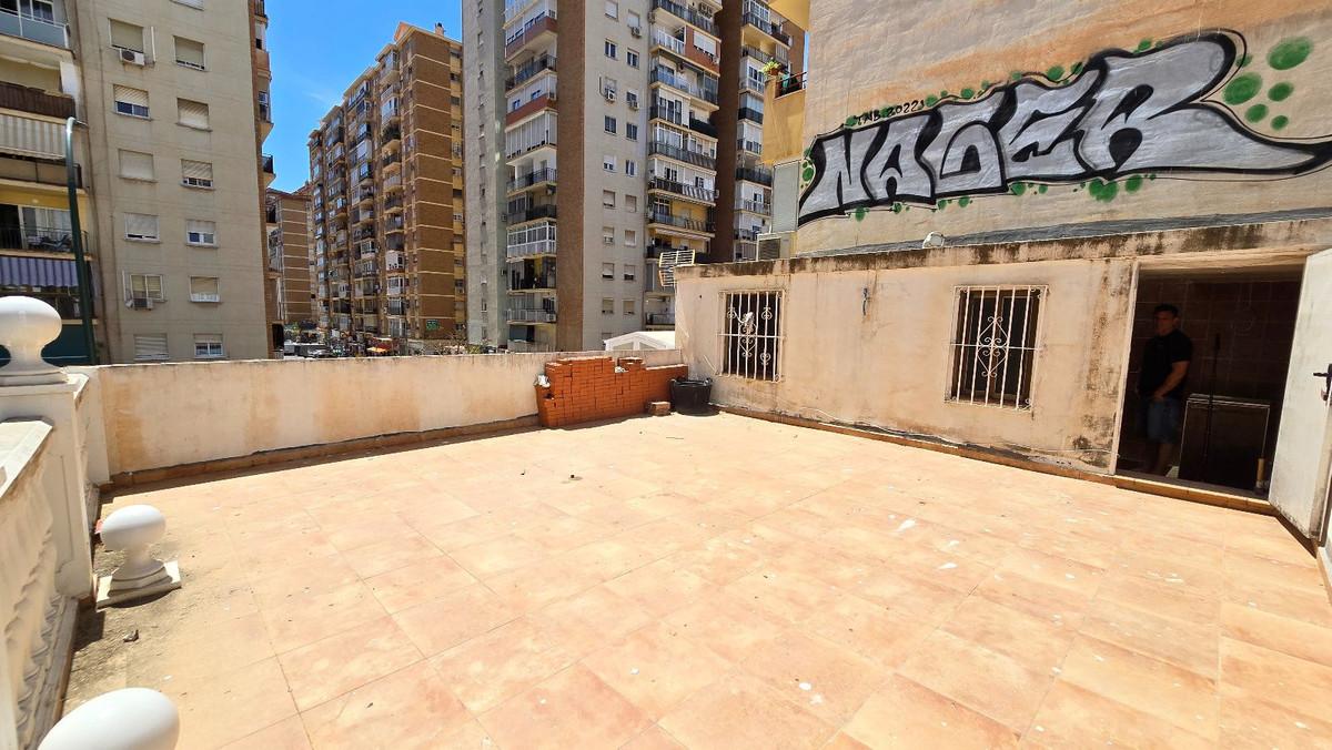 Townhouse Terraced in M&aacute;laga