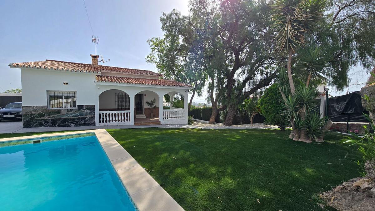 Villa Detached in Torremolinos