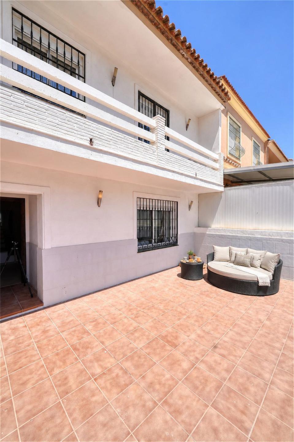 Townhouse Terraced in Casares