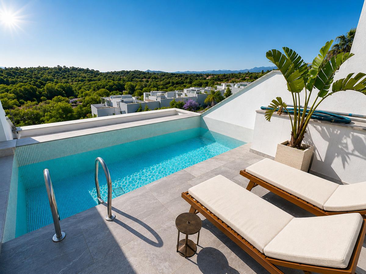 Townhouse Terraced in San Enrique