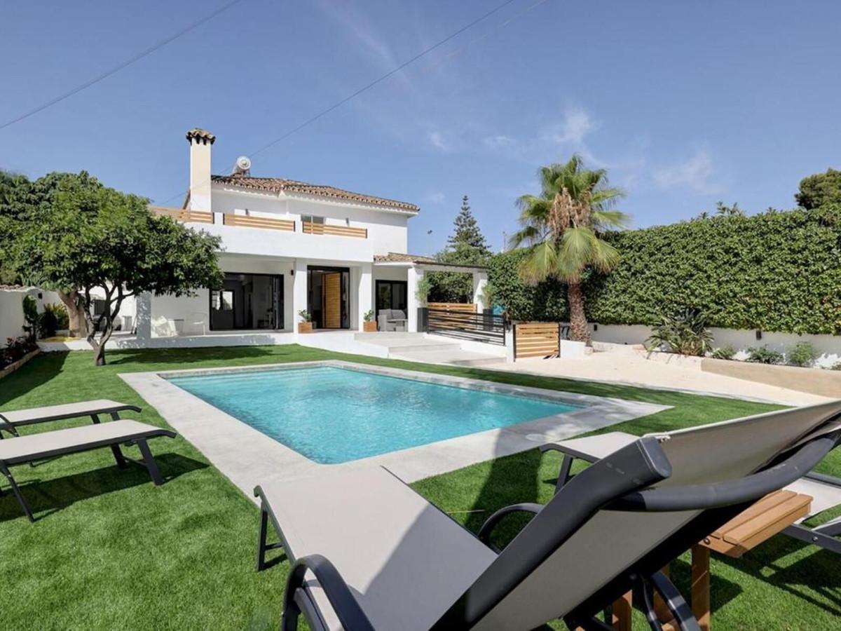 Villa Detached in Marbella