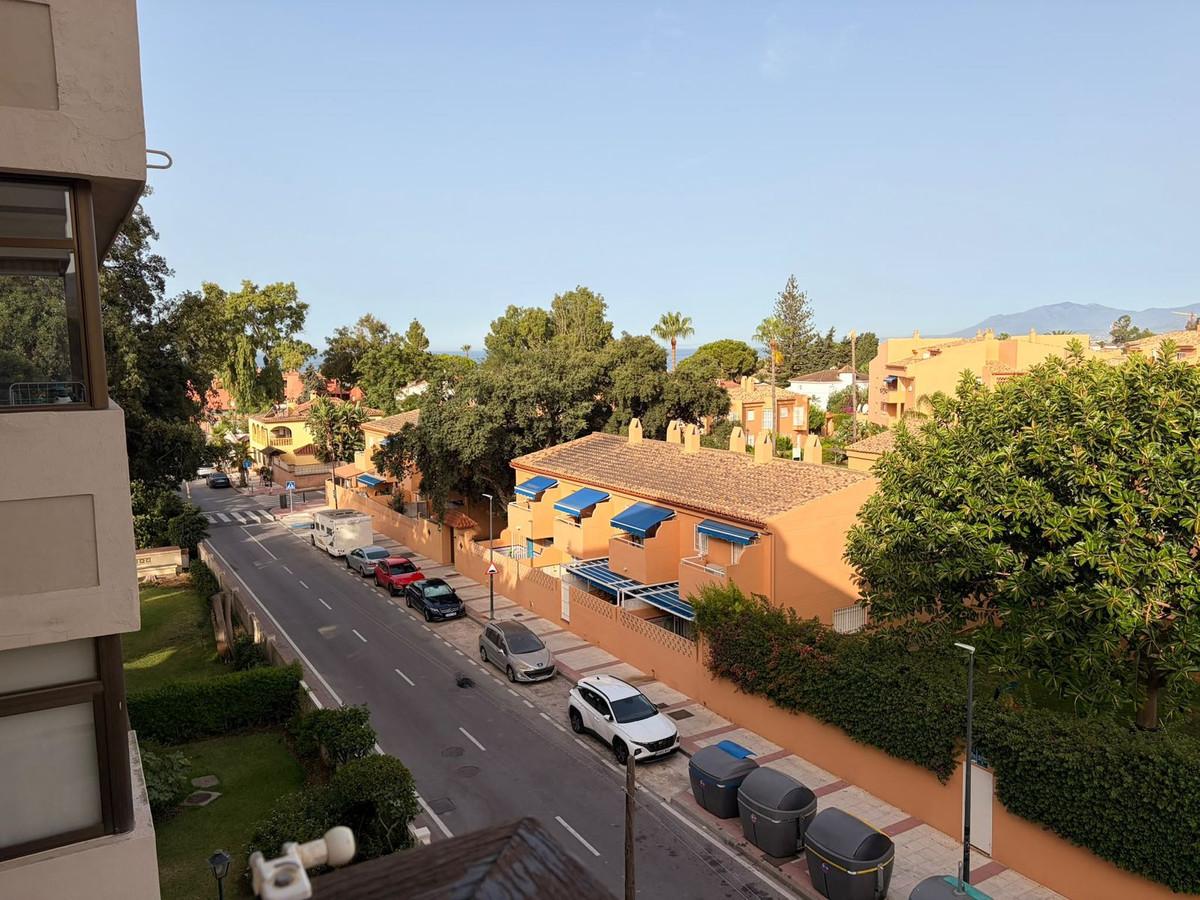 Apartment Middle Floor in Marbella