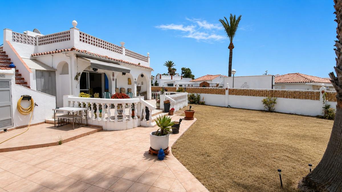 Villa Detached in El Faro