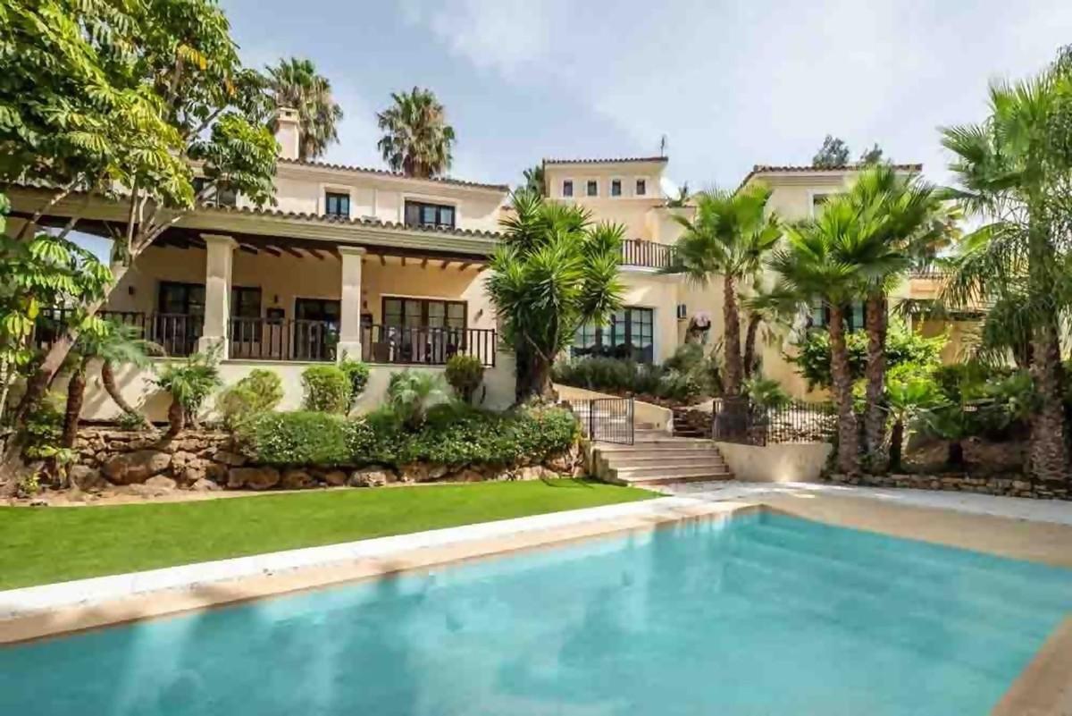 Villa Detached in Sotogrande Alto