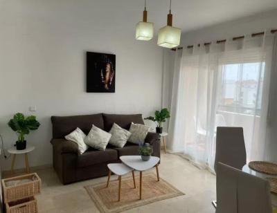R5445268, Apartment Middle Floor in Estepona
