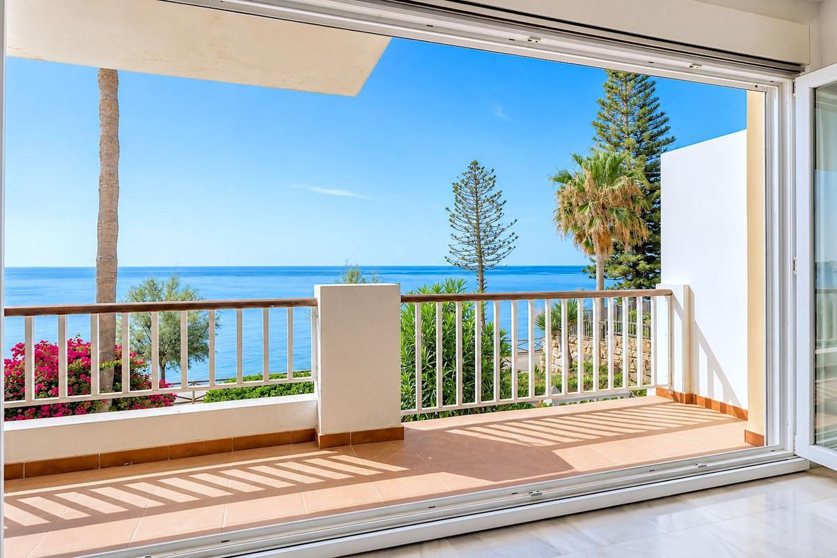 Apartment Duplex in Estepona