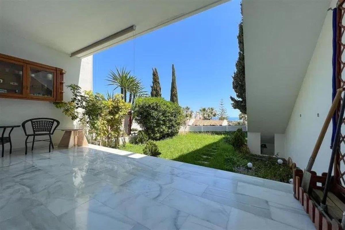 Townhouse Terraced in Calahonda