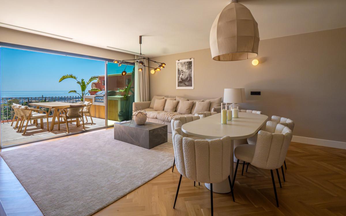 Apartment Penthouse Duplex in Benahav&iacute;s